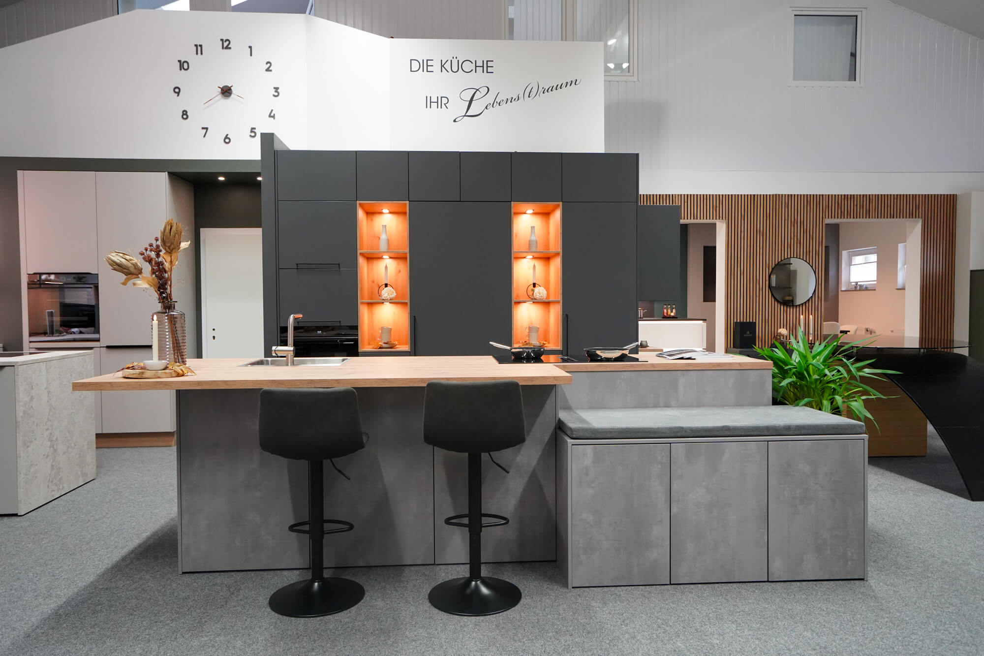 Haecker Designkueche Beton grau