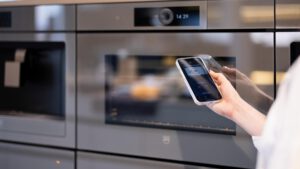 V-ZUG App Smartphone Backofen Küche